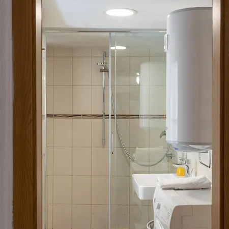Old Town Charming Nest - One Bedroom Apartment